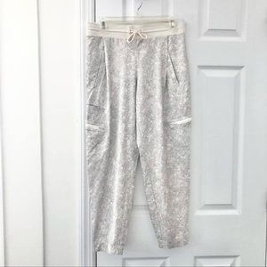 •Athleta• Venture Snake Printed Jogger